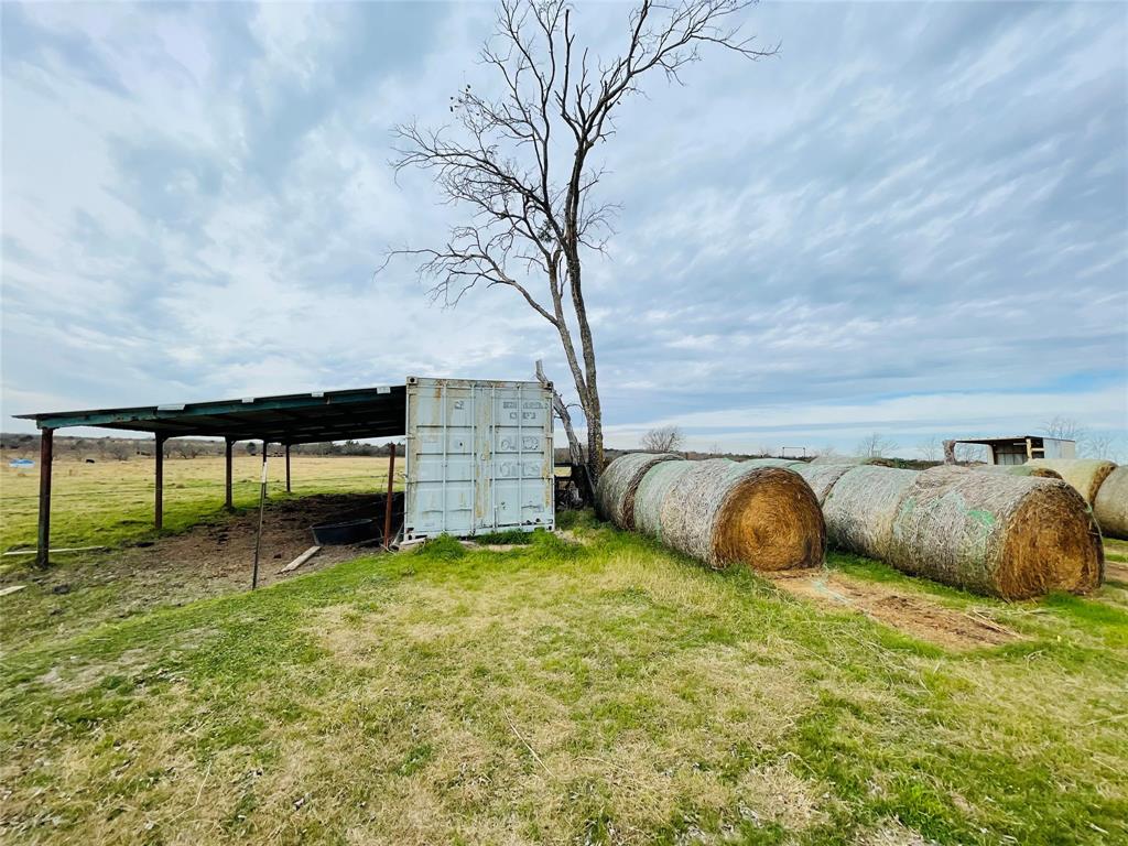 21517 Sw County Road 4040 Property Photo 12