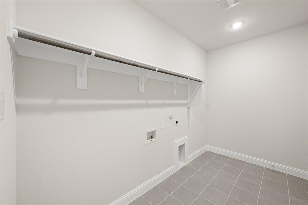 931 Richard Pittmon Drive Property Photo 13