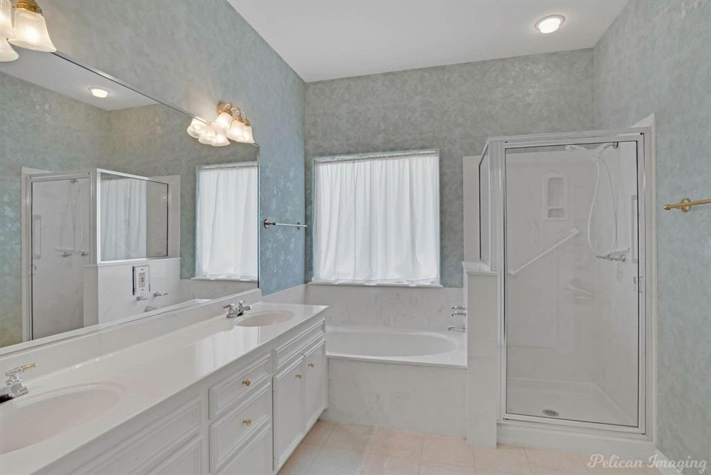 110 Kings Crossing Property Photo 20