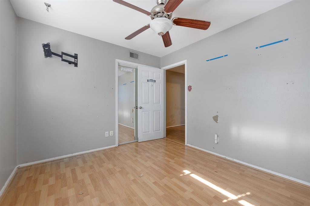 518 Worcester Way Property Photo 21