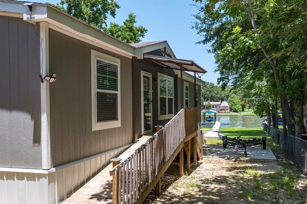 136 Thunderbird Drive Property Photo 30