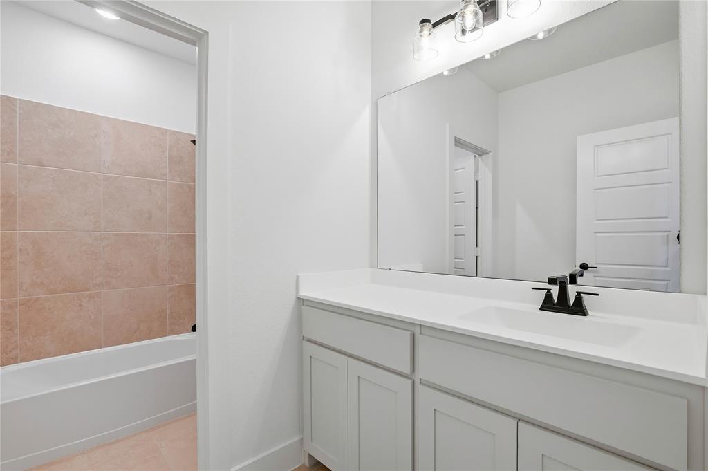 7317 Saker Street Property Photo 29