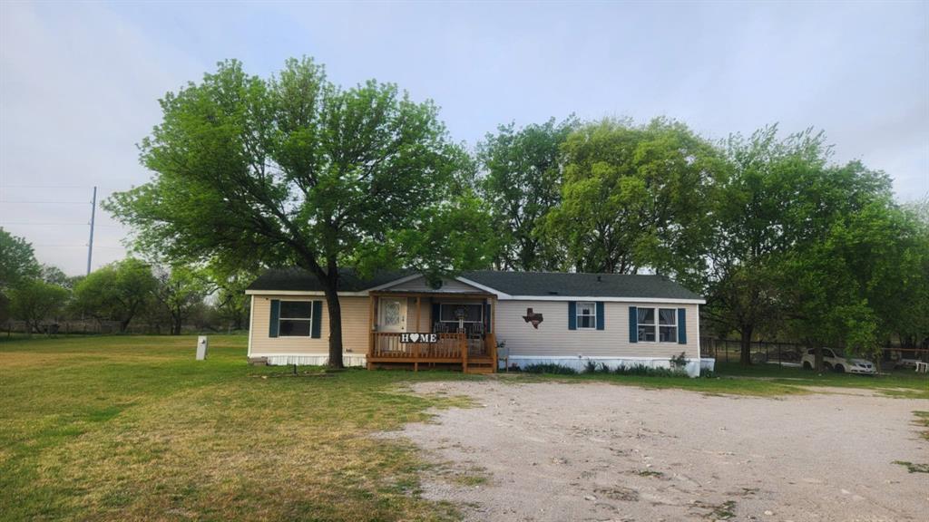7241 S Interstate 45 Service Road Property Photo 2