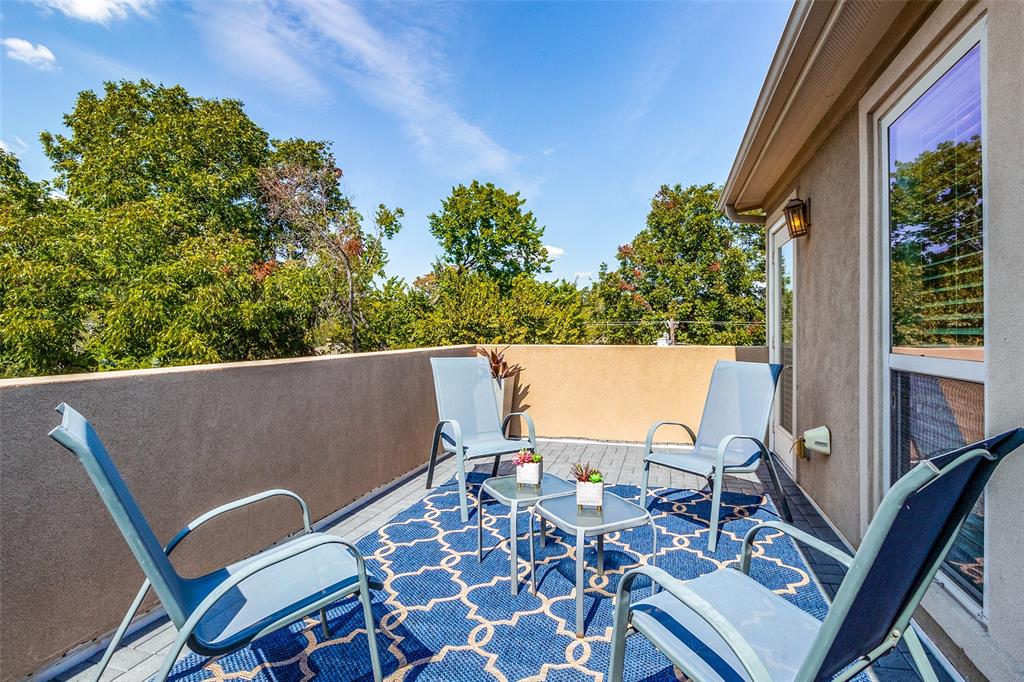 6333 Richmond D Property Photo 1
