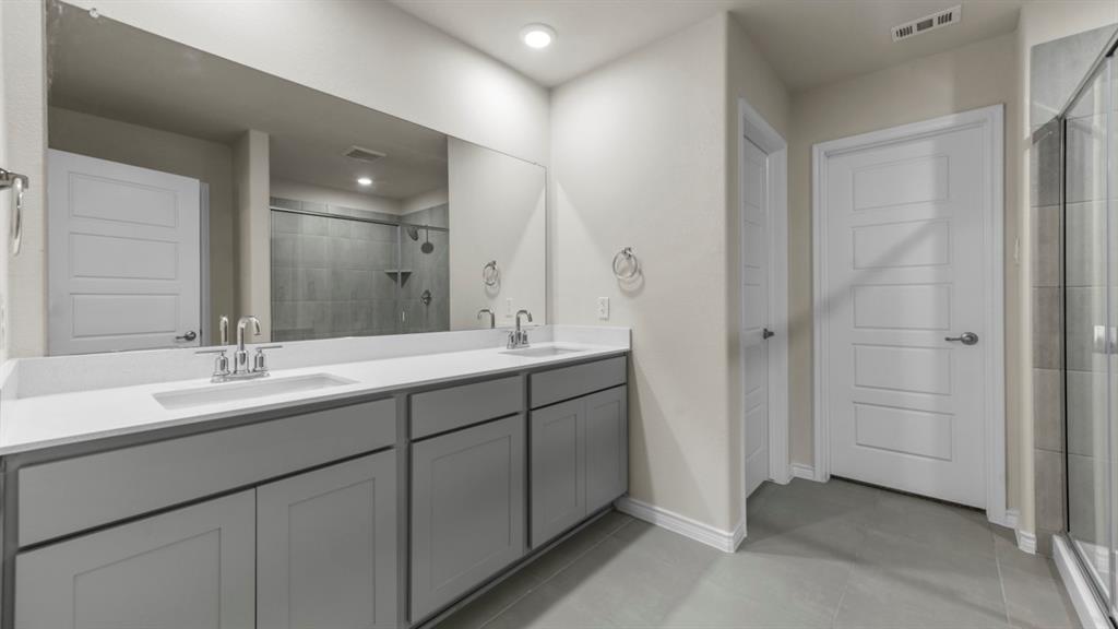 2060 Hearn Drive Property Photo 16