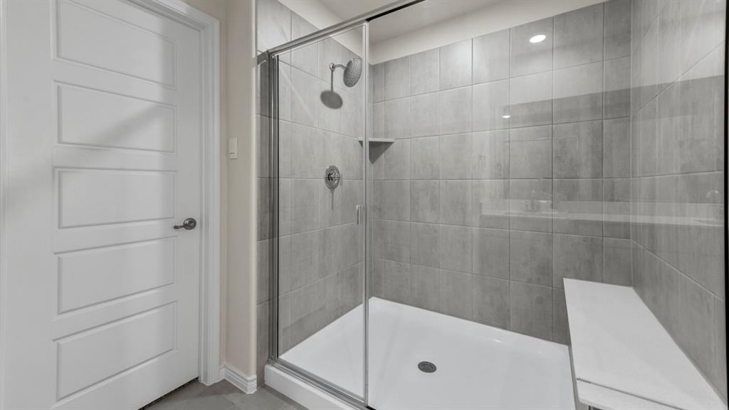 2060 Hearn Drive Property Photo 17