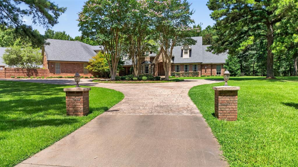 1330 Forest Creek Drive Property Photo 2