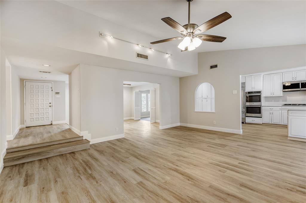 6639 Winterwood Lane Property Photo 7