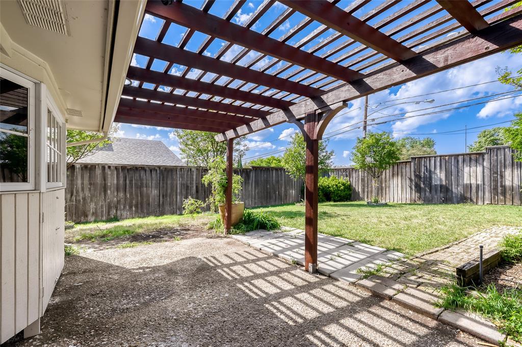 6639 Winterwood Lane Property Photo 26