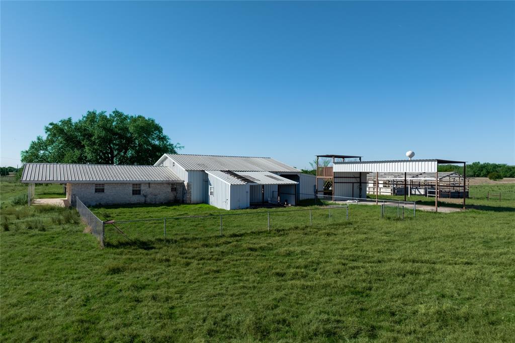 6862 Fm 2484 Property Photo 1