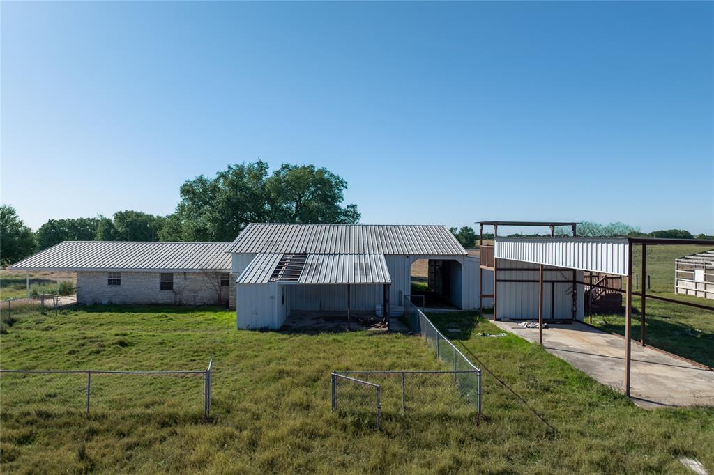 6862 Fm 2484 Property Photo 2