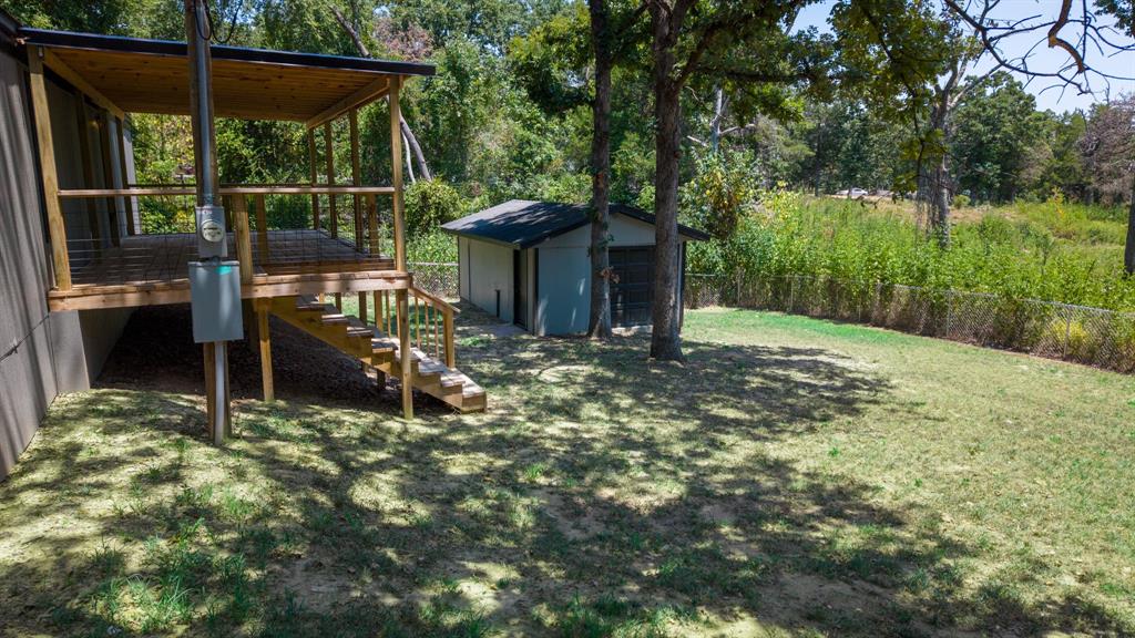 721 Queens Drive Property Photo 5