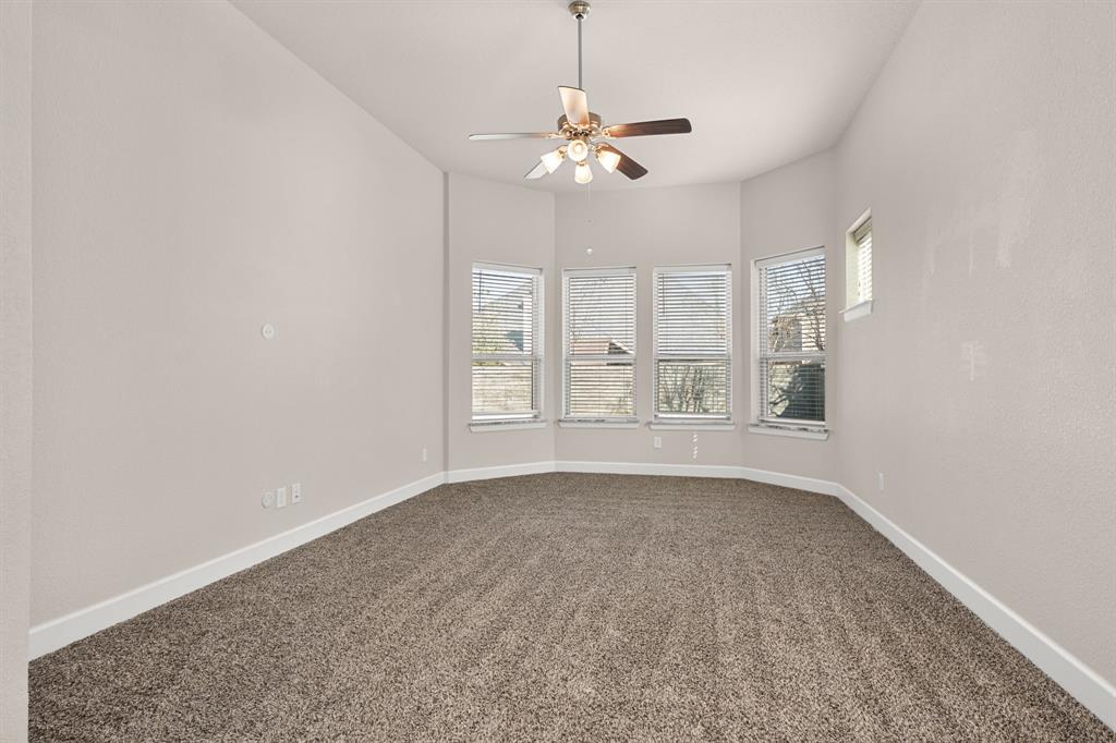 220 Sunrise Drive Property Photo 14