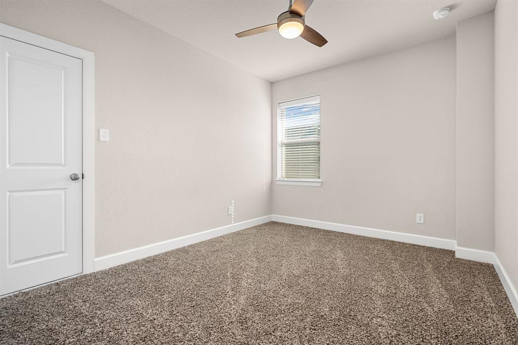 220 Sunrise Drive Property Photo 24