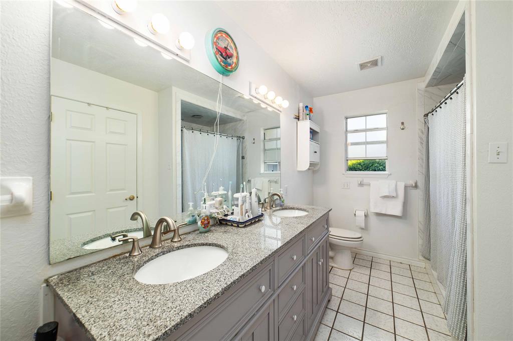 1600 Shaw Drive Property Photo 18