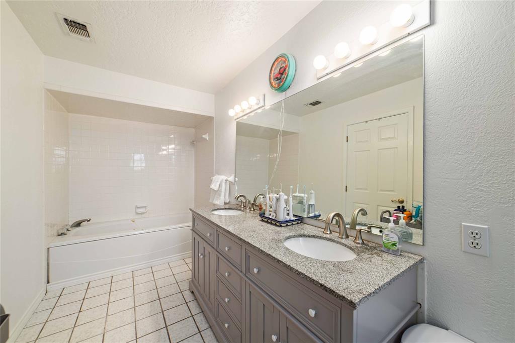 1600 Shaw Drive Property Photo 19