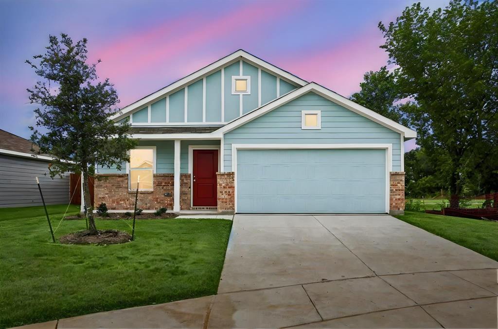 7725 Skier Drive Property Photo 1