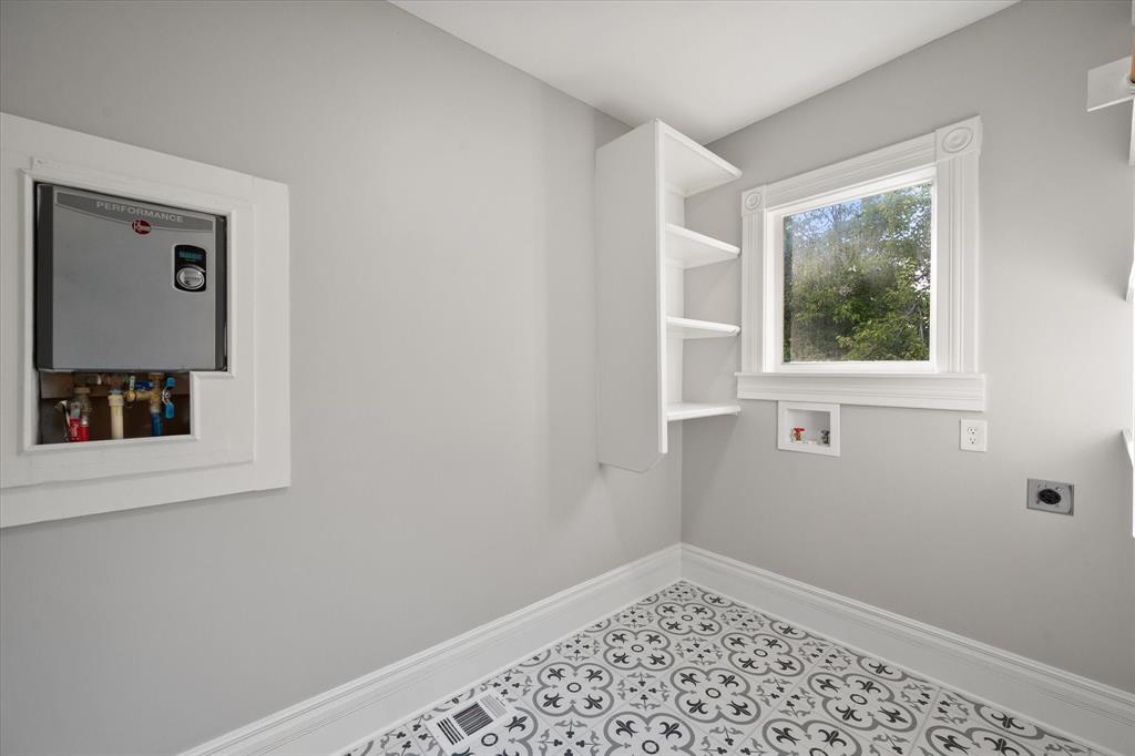 1020 W 3rd Avenue Property Photo 38