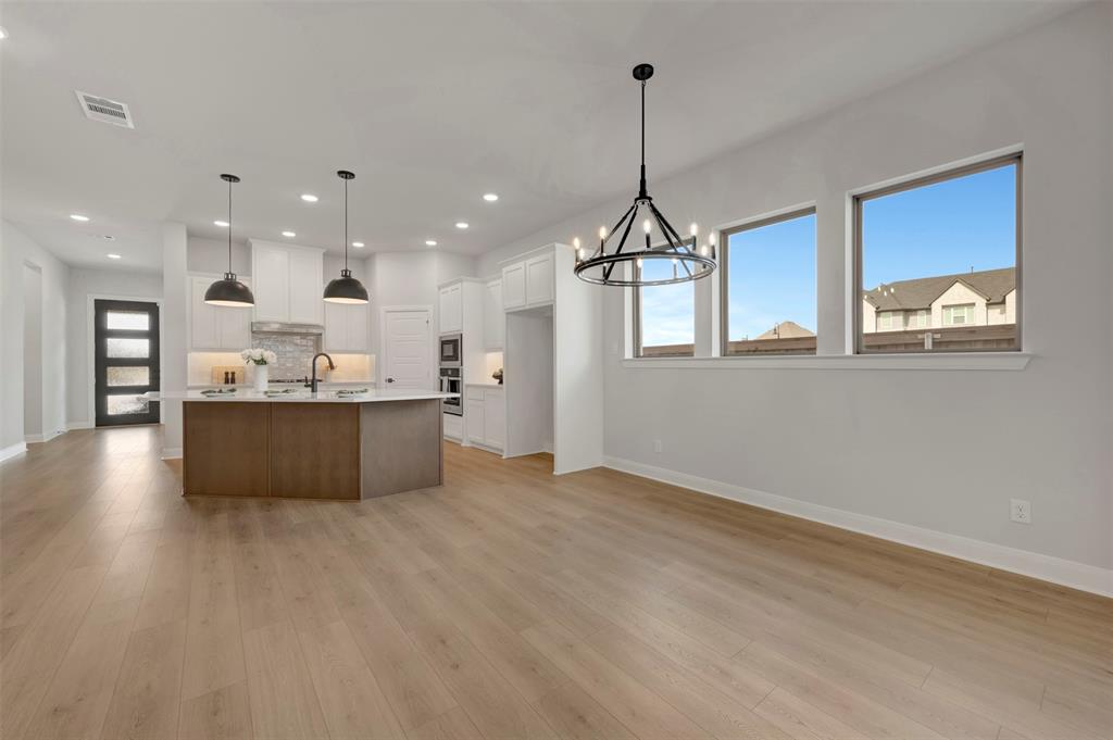 9413 Ambrosia Street Property Photo 15