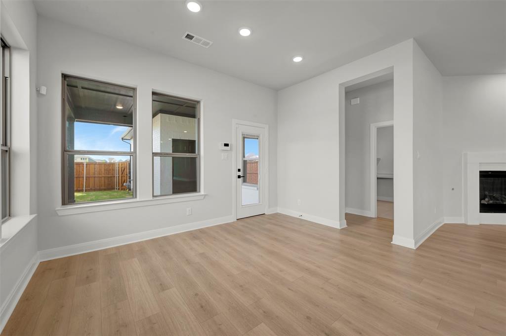 9413 Ambrosia Street Property Photo 17
