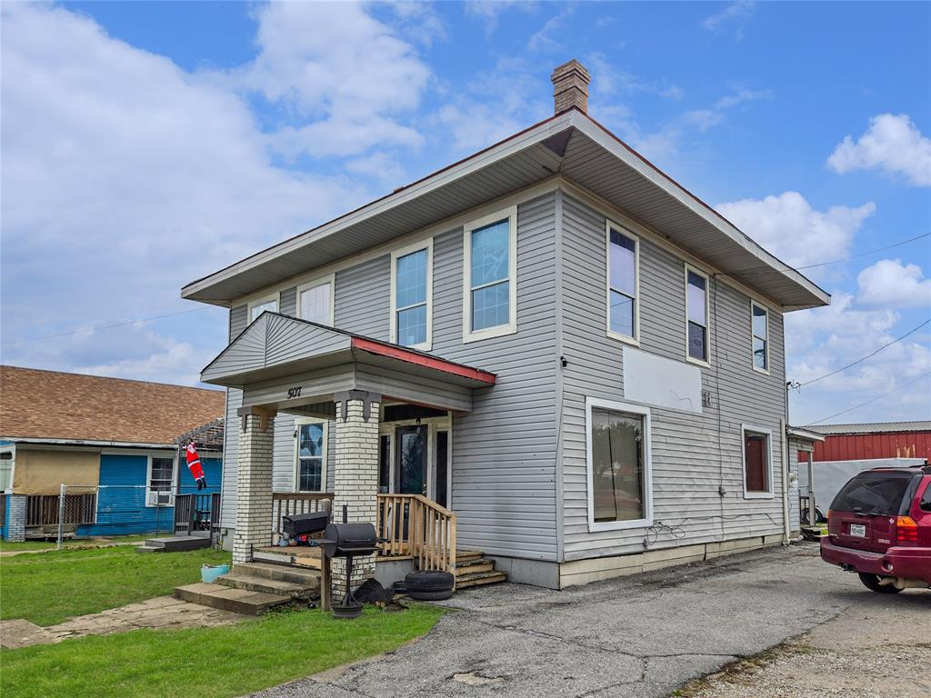 507 W Nash Street Property Photo 4