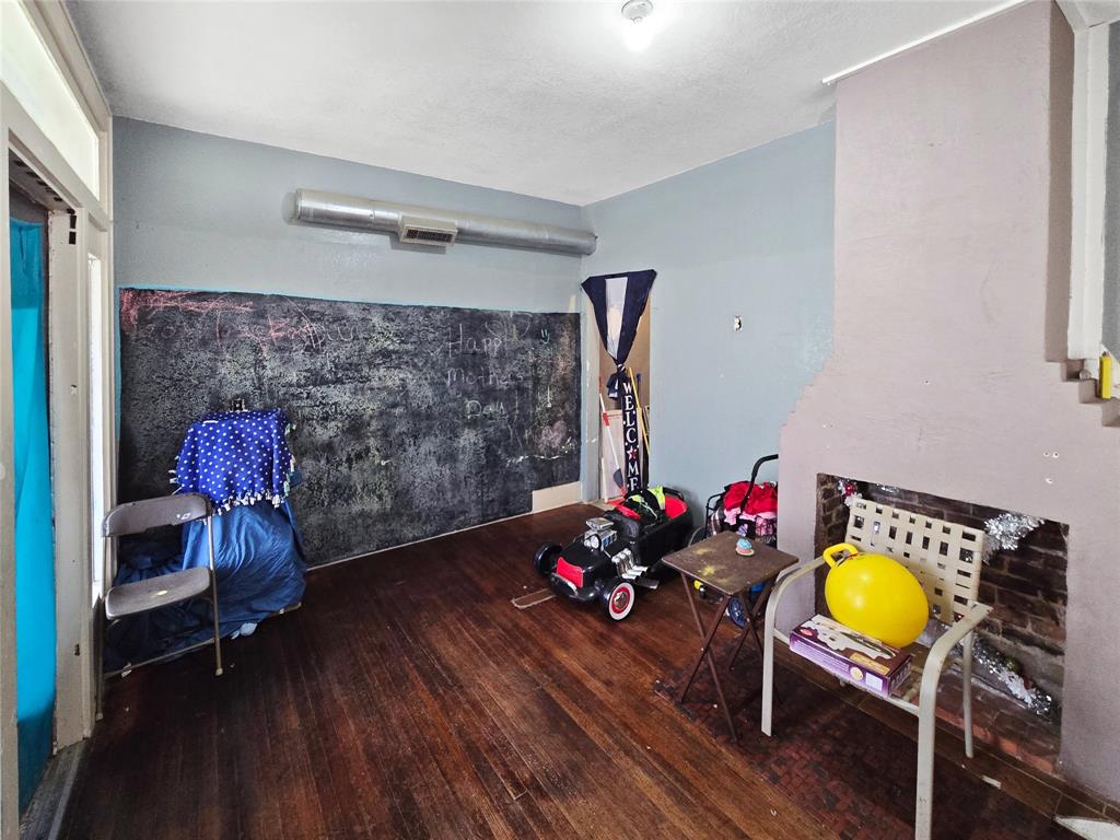 507 W Nash Street Property Photo 10