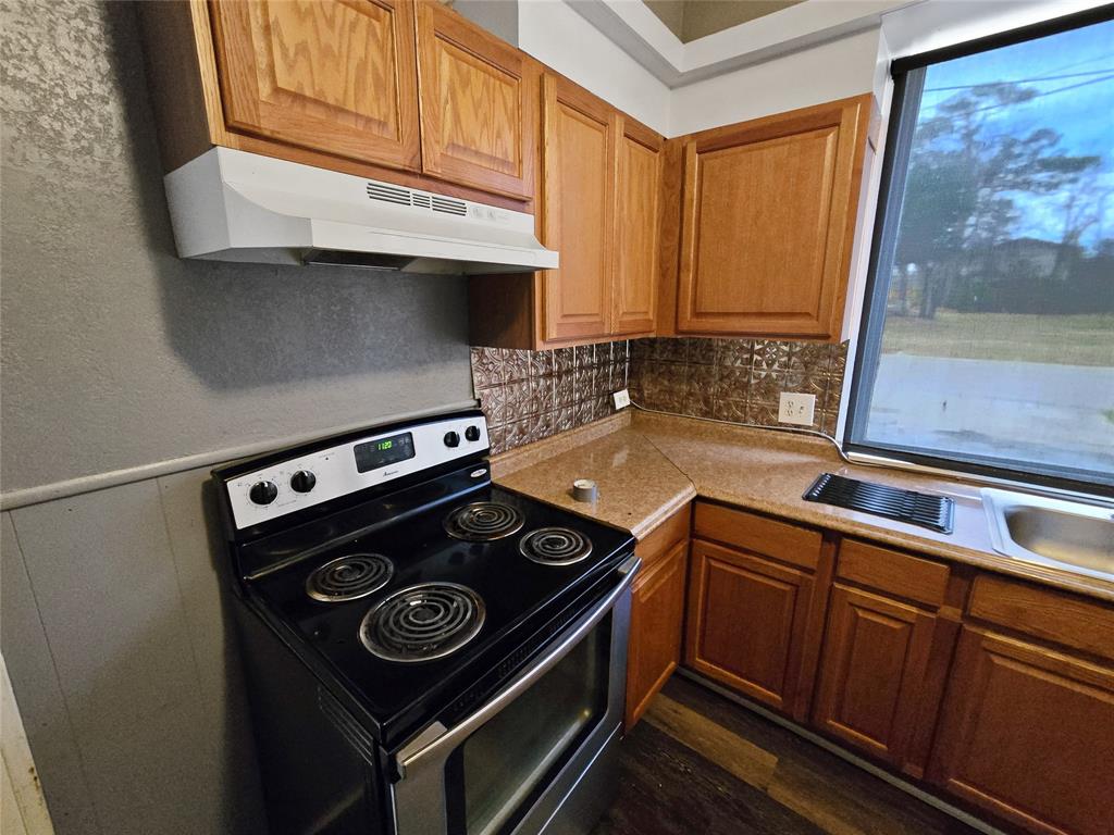 507 W Nash Street Property Photo 18