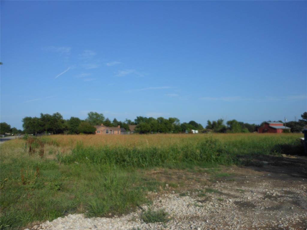325 Donna Drive Property Photo 1