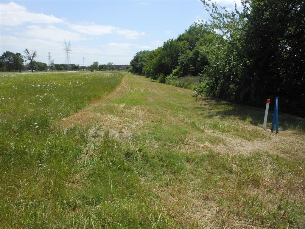 325 Donna Drive Property Photo 11
