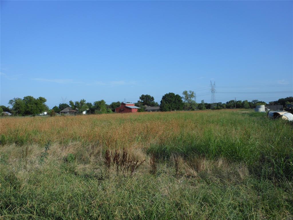 325 Donna Drive Property Photo 12