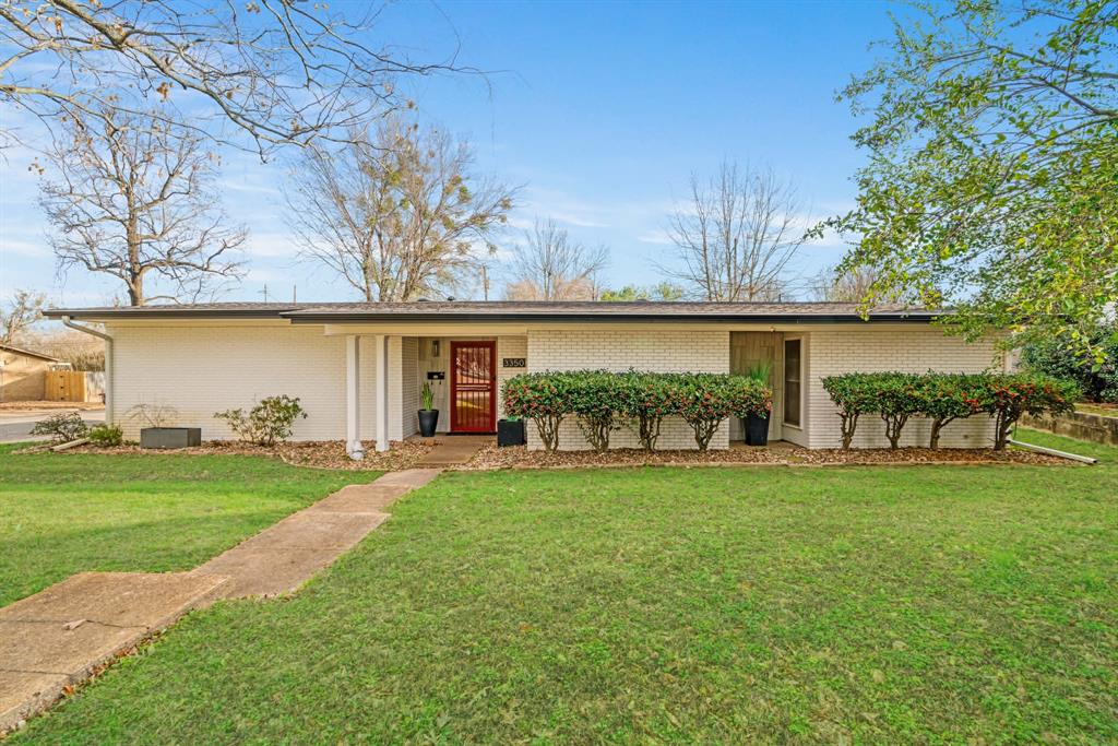 3350 Robin Road Property Photo 1