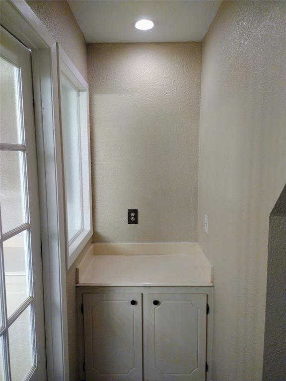 201 N Oak Acres Drive Property Photo 22