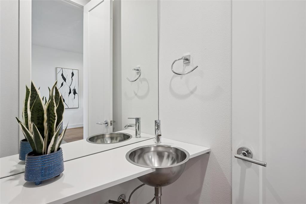 3064 Chimes Street Property Photo 32