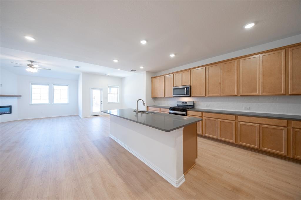 205 Corcovado Avenue Property Photo 3