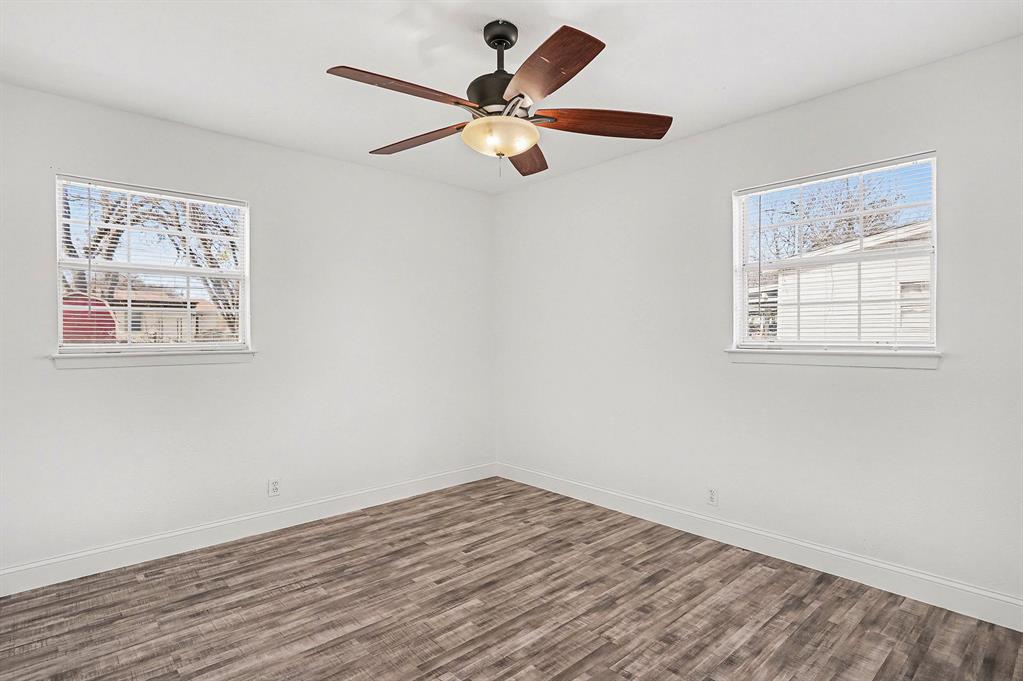 2211 Barbell Lane Property Photo 17
