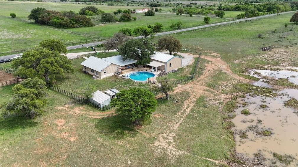 6500 Fm 586 Property Photo 1
