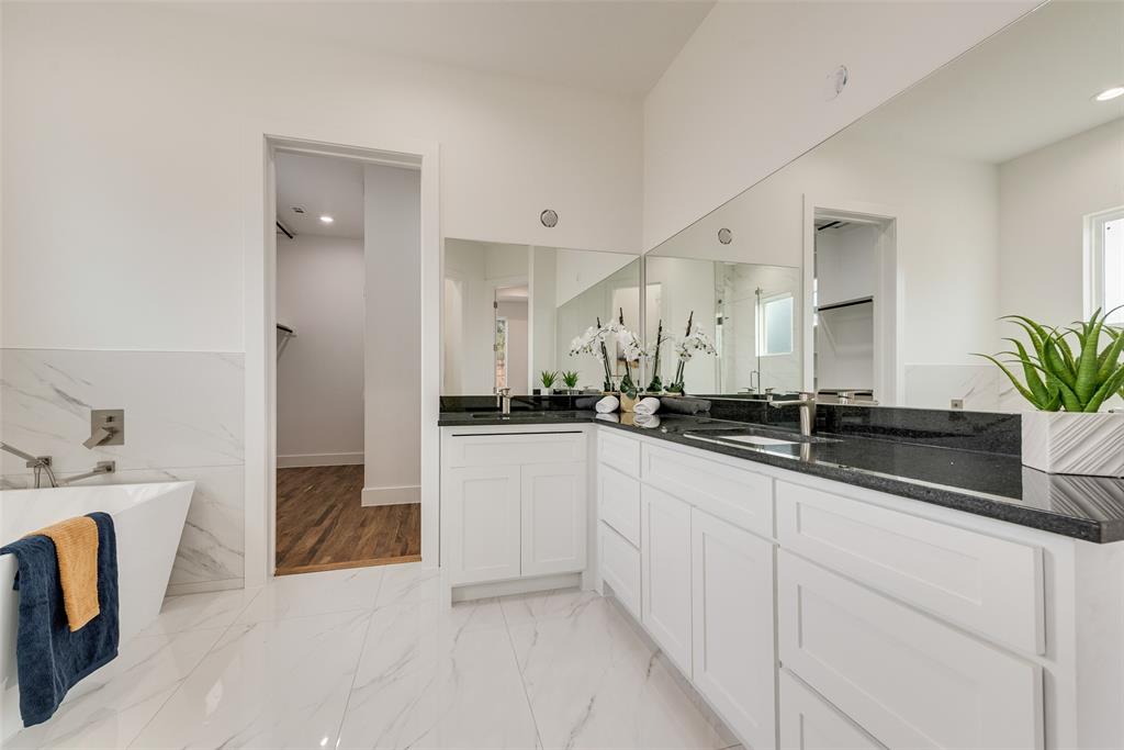 539 W Laureland Road Property Photo 25