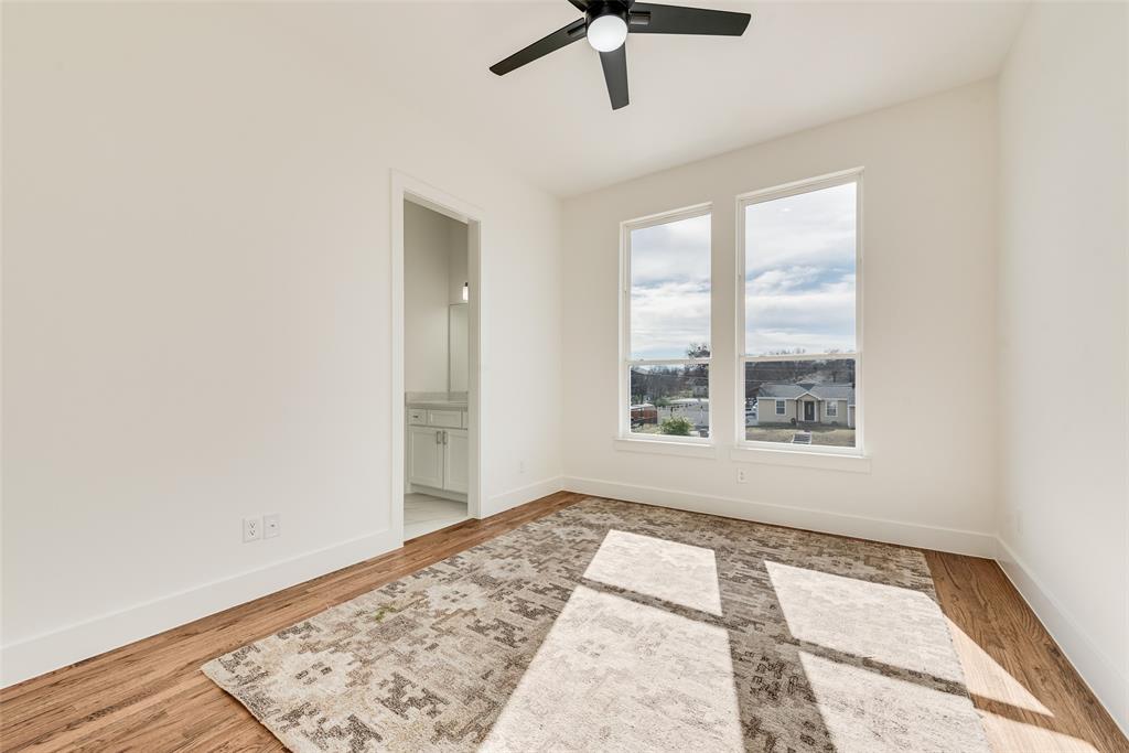 539 W Laureland Road Property Photo 30
