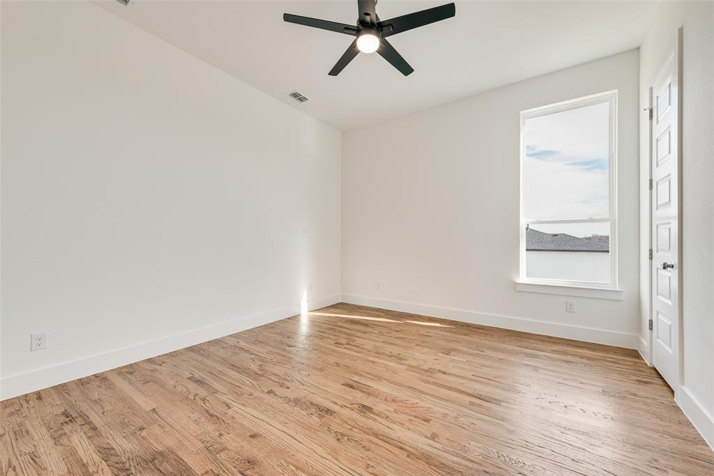 539 W Laureland Road Property Photo 32