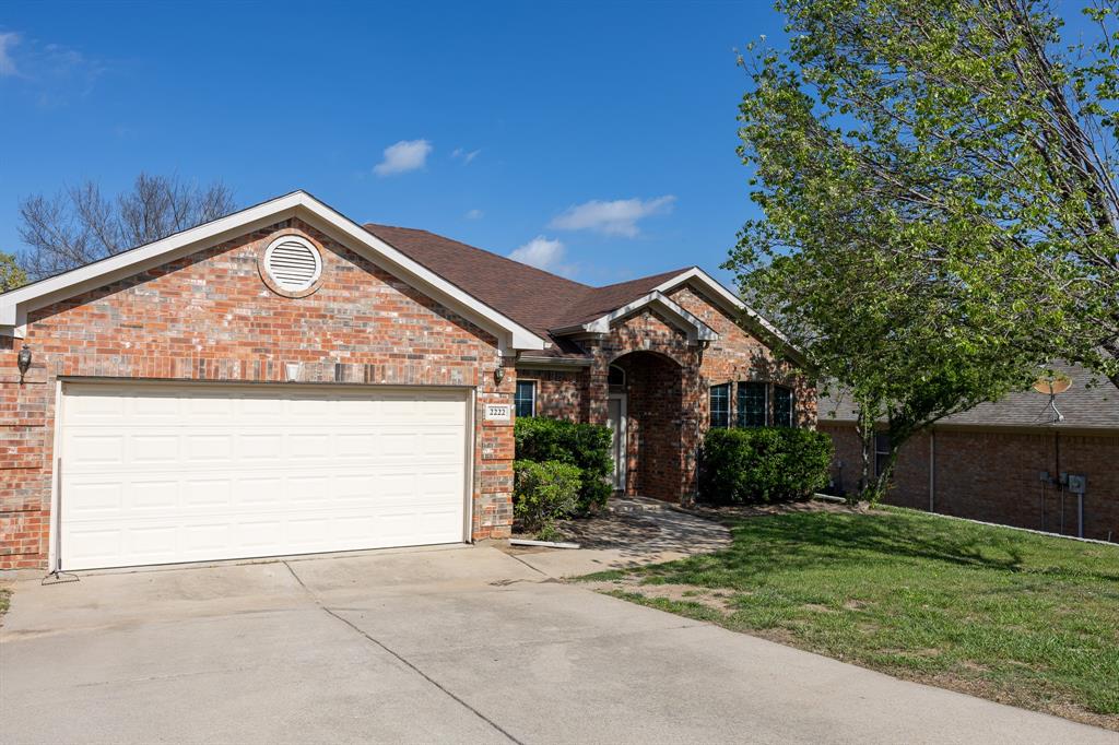 2222 Creek Side Drive Property Photo 1