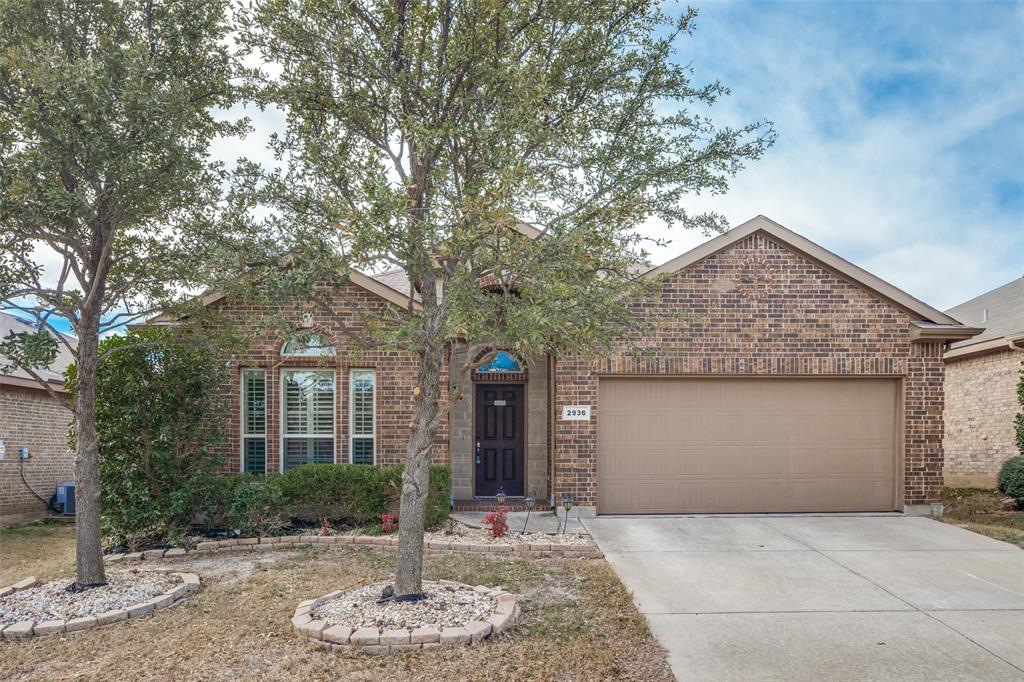 2936 Maple Creek Drive Property Photo 1