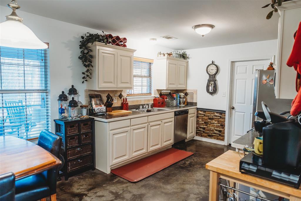 6078 E Line Road Property Photo 17