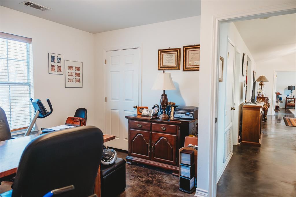 6078 E Line Road Property Photo 23