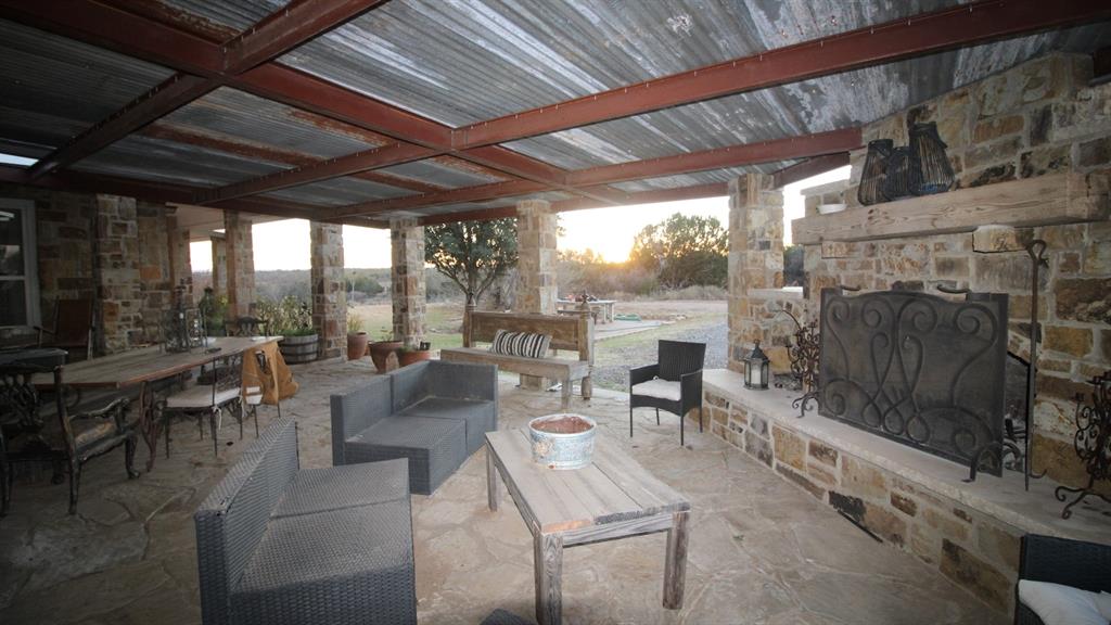 525 County Road 310 Property Photo 32