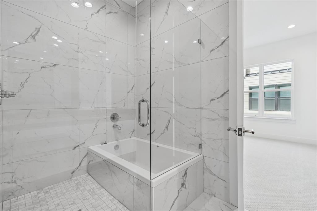 3048 Chimes Street Property Photo 16