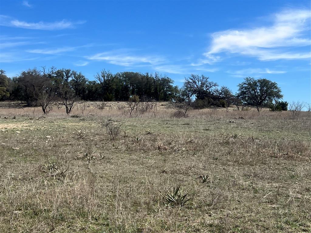 149 Comanche Hills Property Photo 8