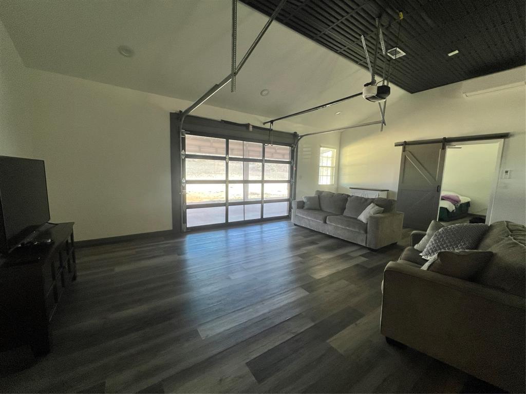 149 Comanche Hills Property Photo 17