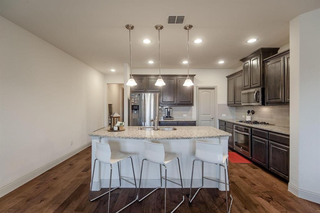 1224 Wiltshire Drive Property Photo 4