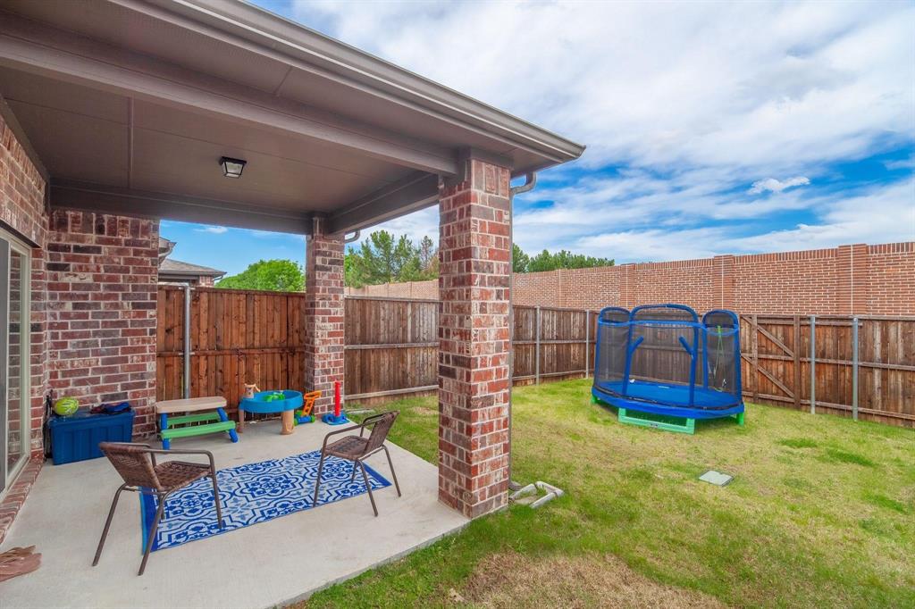 1224 Wiltshire Drive Property Photo 19