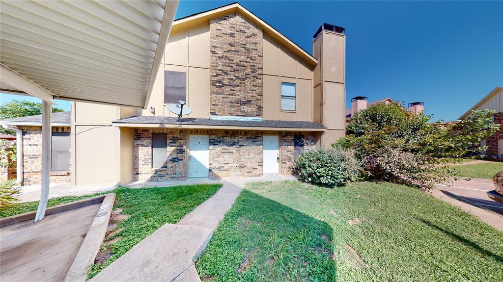 2117 W Walnut Street A,b,c,d Property Photo 1